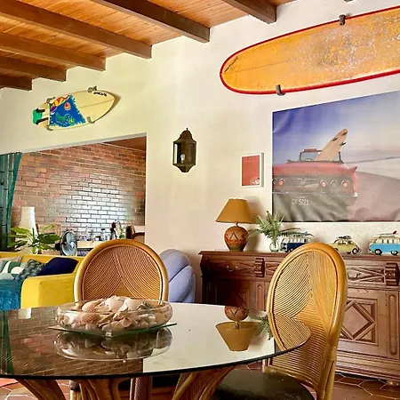 Digital Nomad Retreat, 6 Min To & Ac Feriehus Charneca (Setubal)