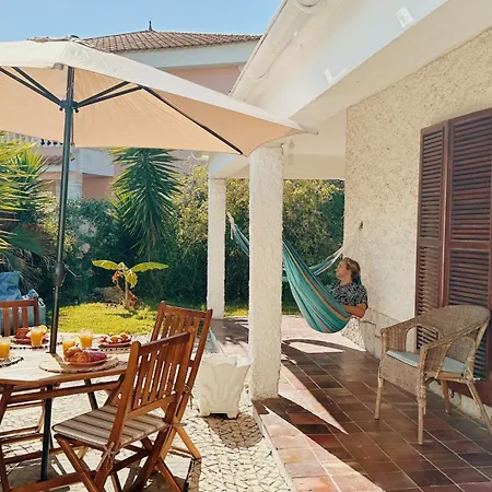 Digital Nomad Retreat, 6 Min To & Ac * Charneca (Setubal)